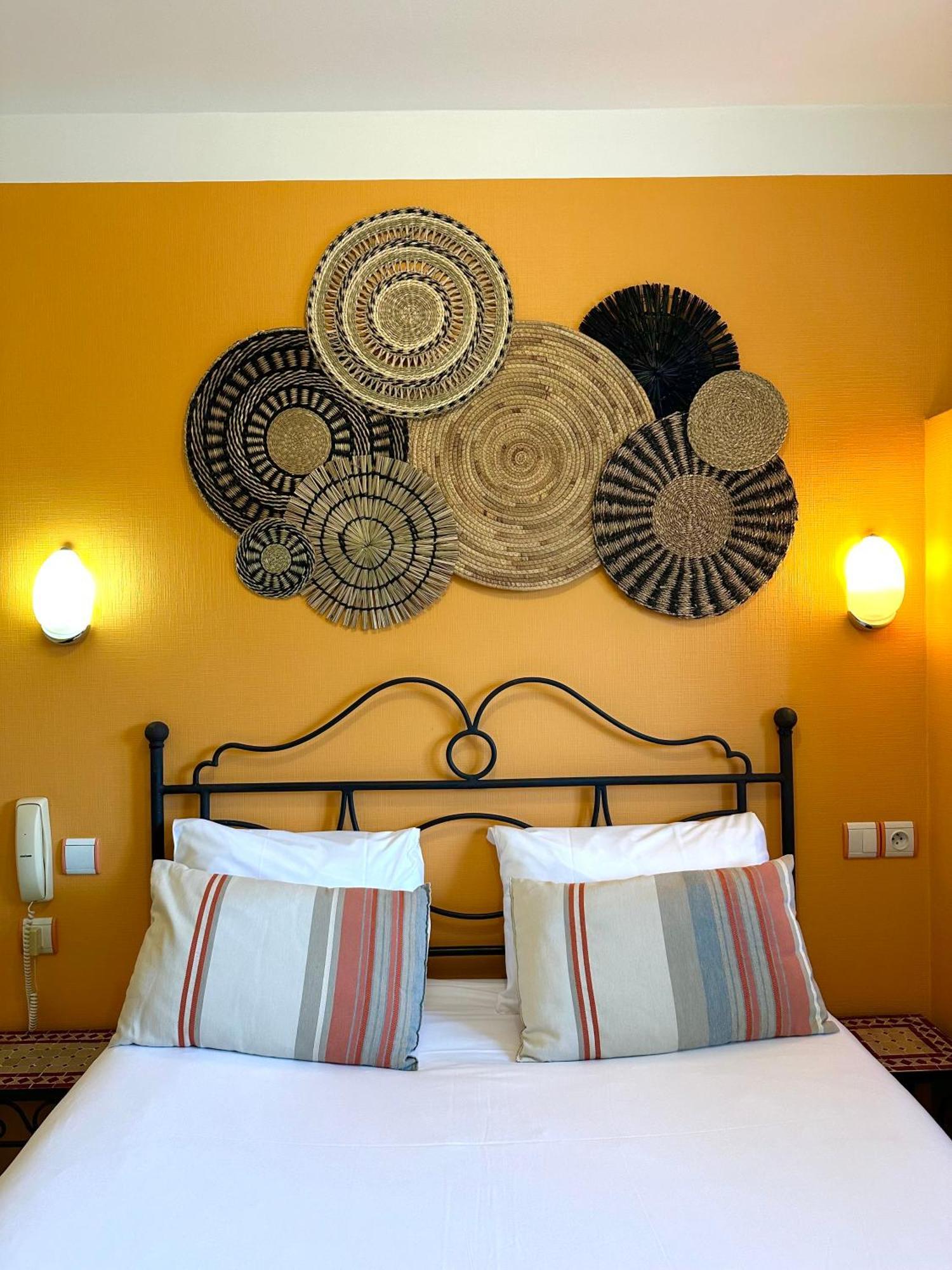 Hotel De Кан Екстериор снимка